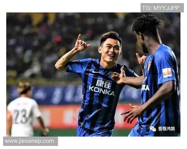 巴西足球明星的妻子们生活背后的故事与风采揭秘